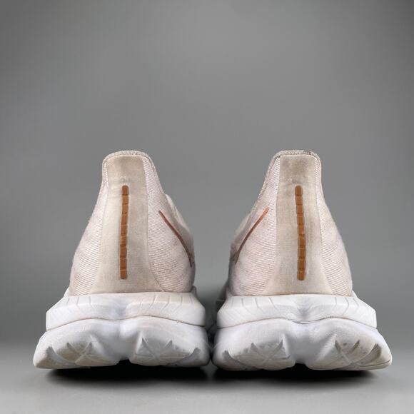 Hoka One One Mach 5 Men’s Size 11 D White Road Running Shoe Athletic Sneaker GUC main image 4